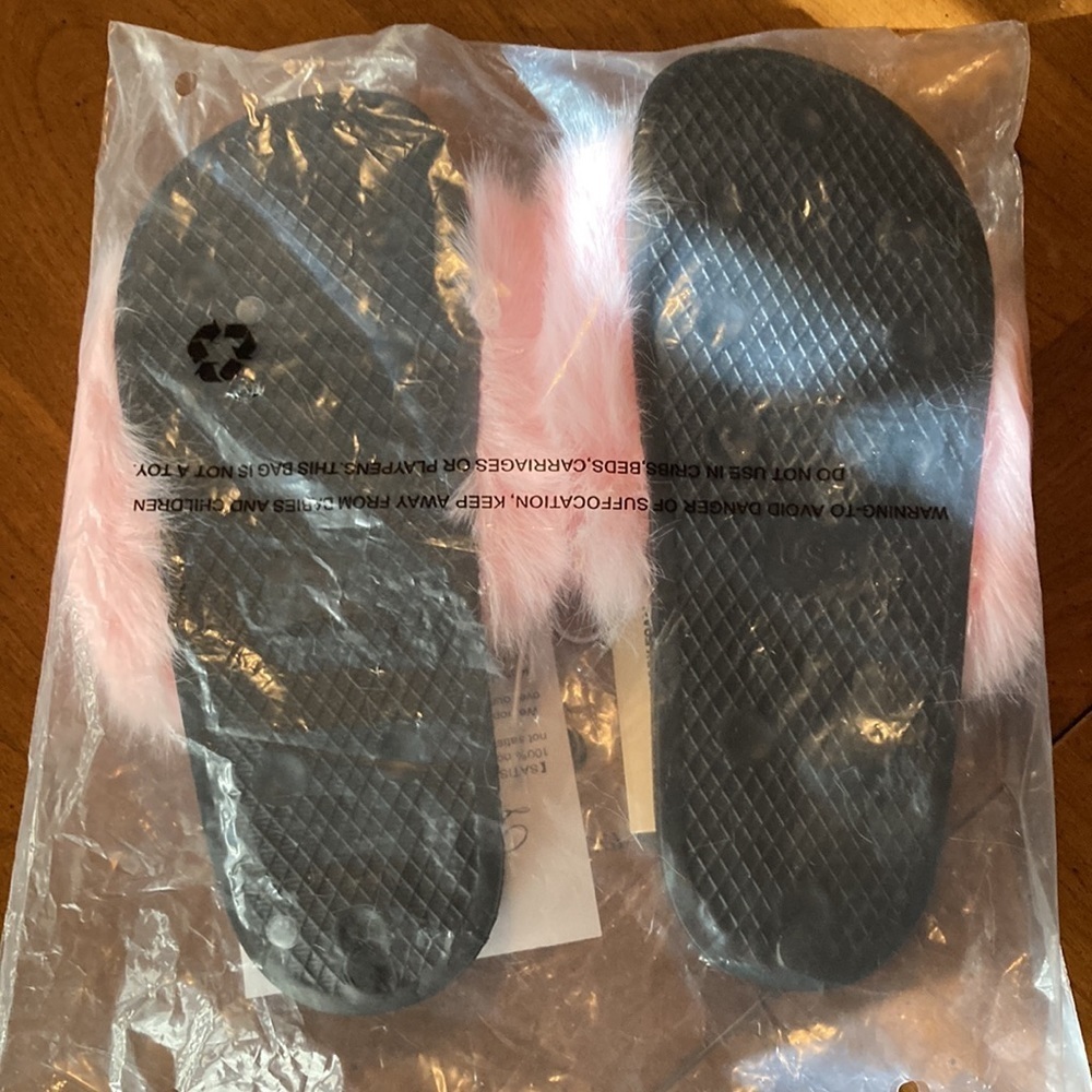 🌸NIP DENA LIVES Womens Faux Fur Open Toe Slippers- size 8 - Picture 7 of 9